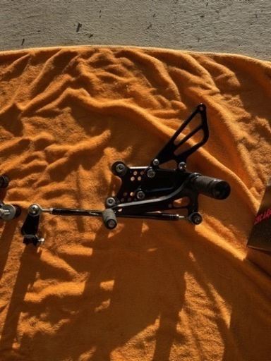 CBR954用バックステップ　流用でVFR800F