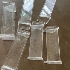 100均　アクリル　メイク収納