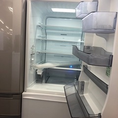 安心の1年保証付！！【TOSHIBA(東芝)】取りに来れる方限定！5ドア冷蔵庫