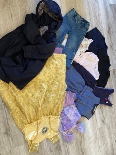 ファミリアワンピース　フォーマルコート120センチ