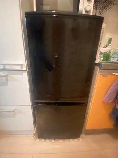 シャープ冷蔵庫137L