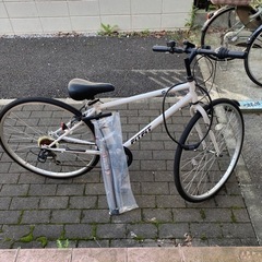 自転車(鍵、空気入れセット)※再掲示致します。