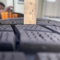 スタッドレスタイヤ＋アルミホイール　４本セットの画像
