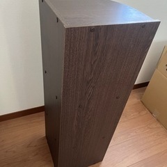 【無料】角(三角コーナー)用の棚　木目　ラックの画像