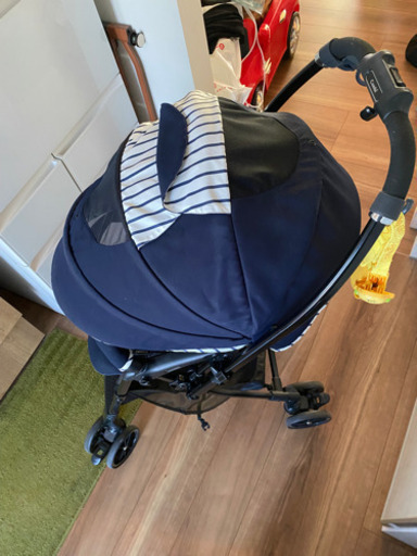 ベビーカー　コンビ　スゴカル4キャス　エッグクッション