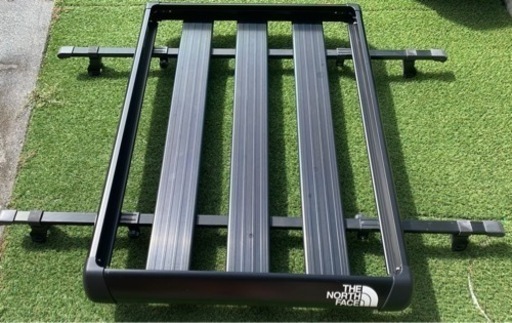 デリカD5ルーフラック　ベースキャリア　セット