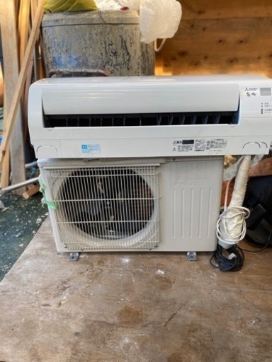 三菱ルームエアコン 《霧ヶ峰》 冷暖房時おもに6畳用 2019年モデル GVシリーズ 単相100V MSZ-GV2219-W