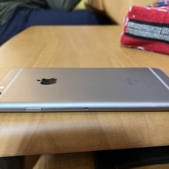 iPhone 6s 128G シルバーの画像
