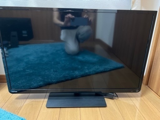 32V型 液晶テレビ（TOSHIBA REGZA）