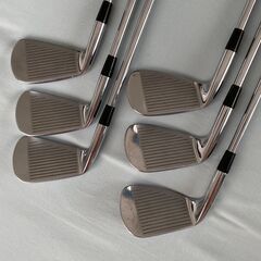 MIZUNOアイアンセット＋セルフスタンドバッグ