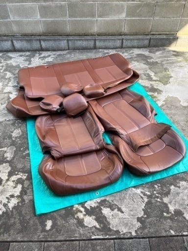 ハイエースシートカバー