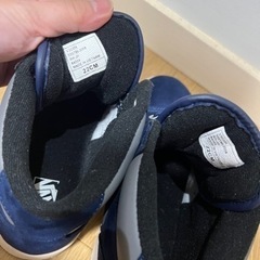 【美品】VANS秋冬スニーカー【22cm】の画像