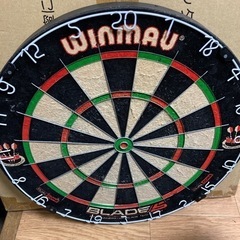 winmau ハードダーツボード　引き取り限定！