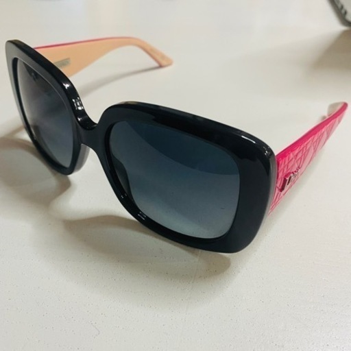 Dior レディース　サングラス　フューシャ　ピンク