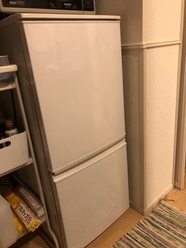 (中古品)シャープ　2ドア冷蔵庫 137L 2015年製