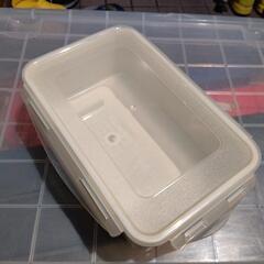 弁当箱の画像