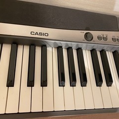 CASIO 88鍵 電子ピアノ（譜面台、ペダル付き）の画像
