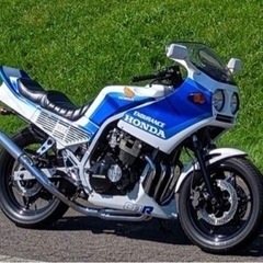 CBR400F