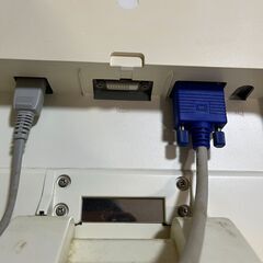 PCモニター　富士通　20インチ程度（画面サイズ41cm×25cm）の画像