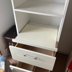 食器棚の画像