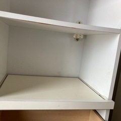 食器棚の画像