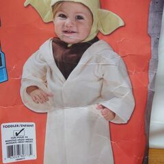 こども用スターウォーズ　ヨーダのコスプレ