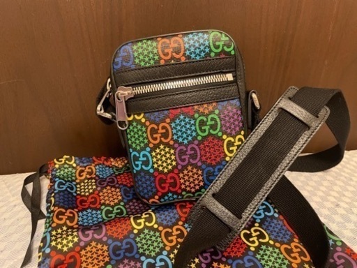 GUCCI×サイケデリック ショルダーバッグ ブラック×マルチカラー