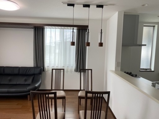 カリモク　ダイニングチェアー