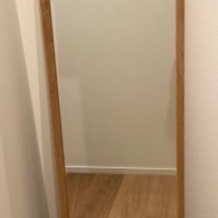 無印良品　壁に付けられるミラー
