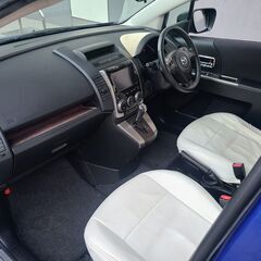 プレマシー20S　H20　車検5/2　走行82000ｋ　純正ＨＤＤナビ　カラーフロント＆サイド＆バックカメラ　ＥＴＣ　白革調シートカバー　両側スライドドア　キセノン＆フォグ　15ＡＷ　7人乗　禁煙車の画像
