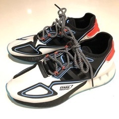 adidas×marvel ZX2Kアイアンマンインダストリーズ