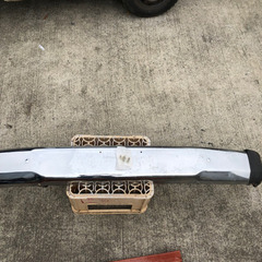 70系ランクル中古綺麗な前バンパーの画像