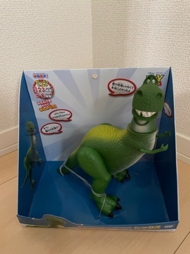 タカラトミー　しゃべるレックス