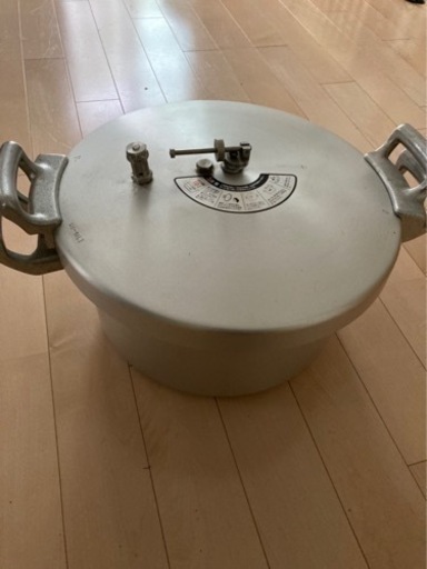 売却済み　業務用　圧力鍋　18リットル