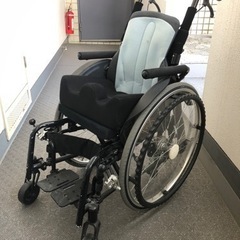 子供用車椅子　PILOT2 サイズS