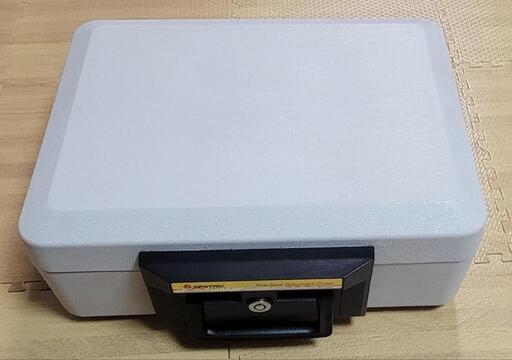 SENTRY/セントリー Fire-Safe 2460 ポータブル 耐火金庫