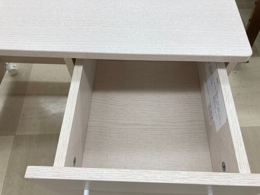 学習机　ニトリ　デスクデニッシュCハイ ﾎﾜｲﾄ