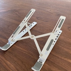 ノートパソコンスタンド