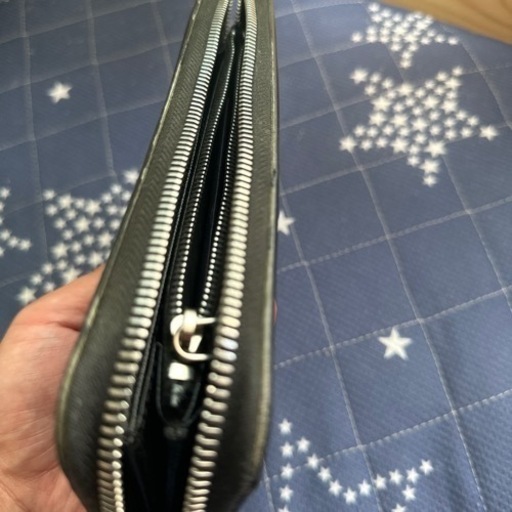 プラダ長財布