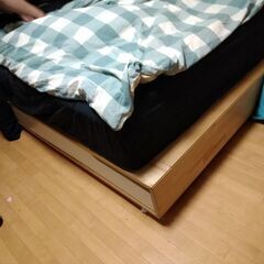 IKEA　マンダール　ベッドフレーム　セミダブルの画像