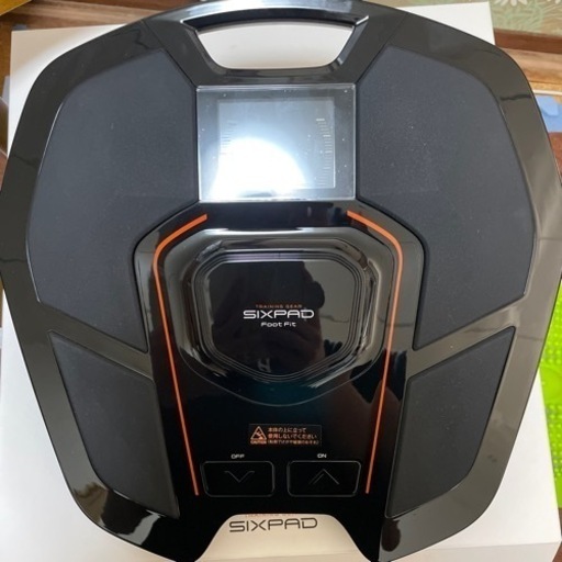【美品】シックスパッド フットフィット　 SP‐FF2310F