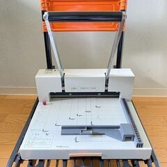 手動裁断機 裁断幅A4タテ プラス PLUS PK-513L 10回程度使用！の画像