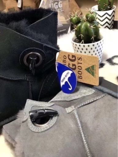 新品　オーストラリア　ショートブーツ　グレーUS5、22.5cm