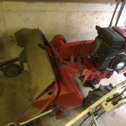 ハンマーナイフ草刈り機