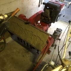 ハンマーナイフ草刈り機