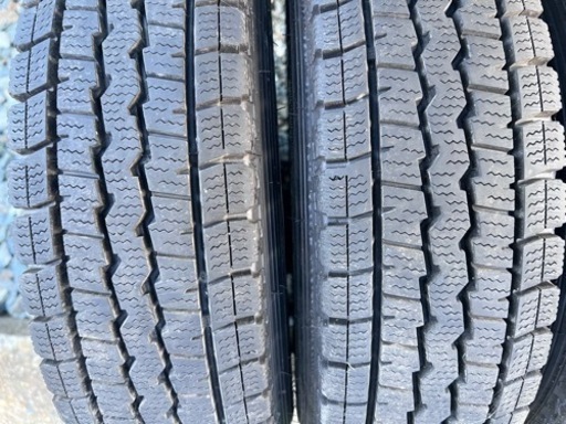 ハイゼット他軽トラ 軽バスに 145R12 6P ホイール付きスタッドレス ダンロップ 溝有り 美品 