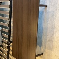 シングルベッド2台セット+テーブル無料で差し上げます！取りに来る方！の画像