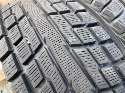 ランクル プラド サーフ他 スタッドレス4本 285/75R16 ヨコハマ ジオランダー スタッドレス 溝有り