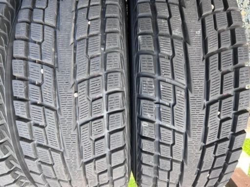ランクル プラド サーフ他 スタッドレス4本 285/75R16 ヨコハマ ジオランダー スタッドレス 溝有り
