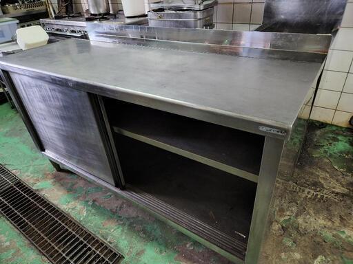 業務用収納作業台3000円
